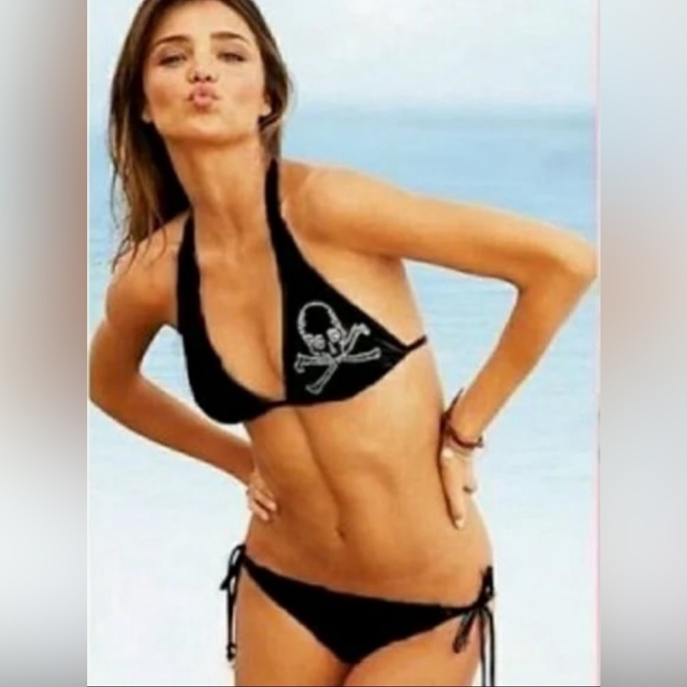 New With Defect Victoria’s Secret Bikini Top & Tie Bottom Pirate Skull Bikini